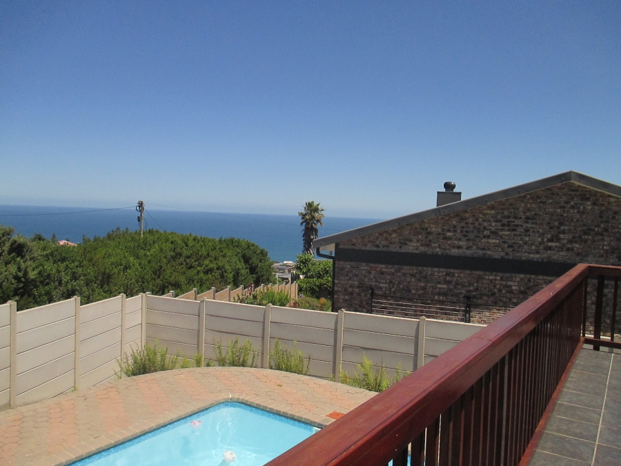 6 Bedroom Property for Sale in Dana Bay Western Cape